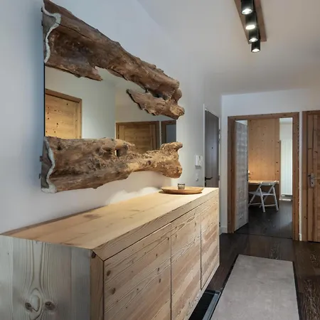 Silver - C - 4 Pieces Pour 7 Personnes 534 Apartment *